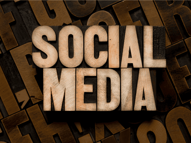 Best Social Media Tips for Mobile Bar Businesses