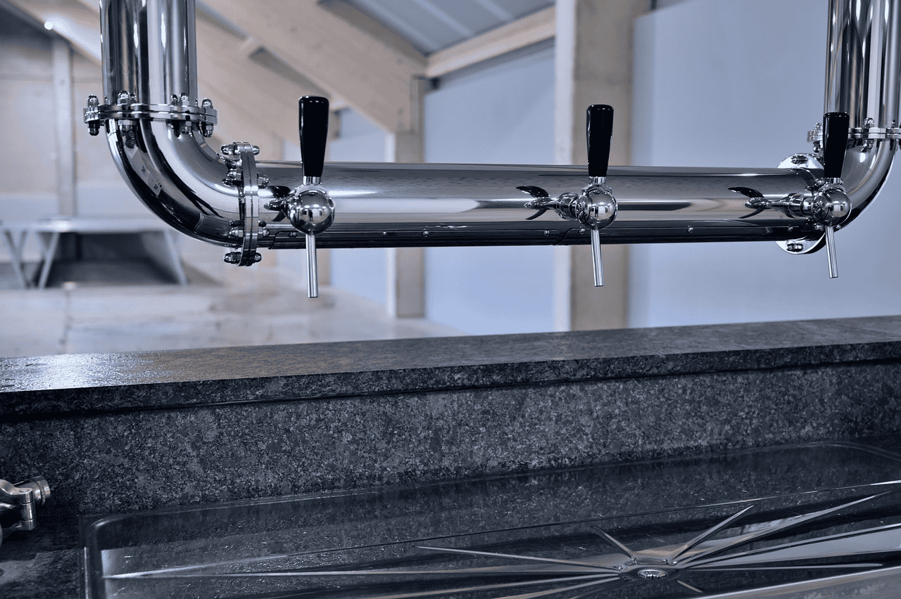 Mobile Bar Setup: What Equipment Do You Really Need